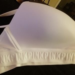 VS PINK Bra 36c never worn!